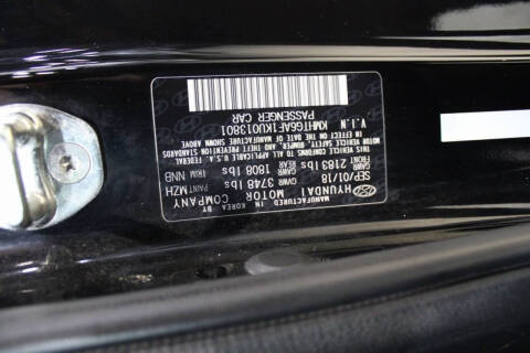 2019 Hyundai Veloster