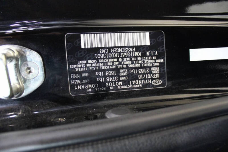 2019 Hyundai Veloster