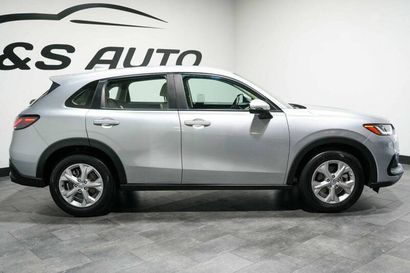 2023 Honda HR-V LX