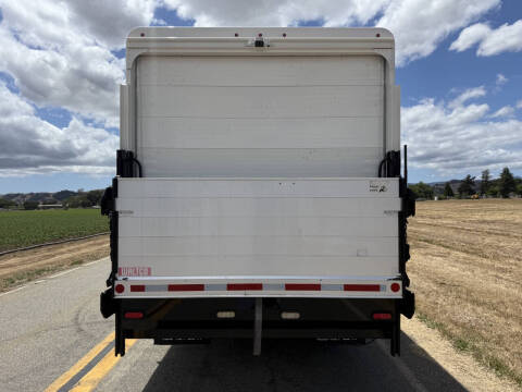 2014 Freightliner MT55 Chassis