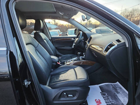 2017 Audi Q5 2.0T quattro Premium