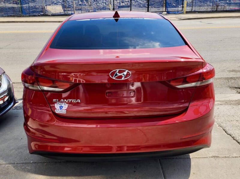 2017 Hyundai Elantra SE
