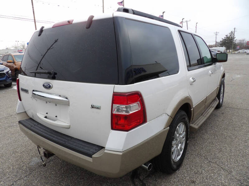 2011 Ford Expedition XLT