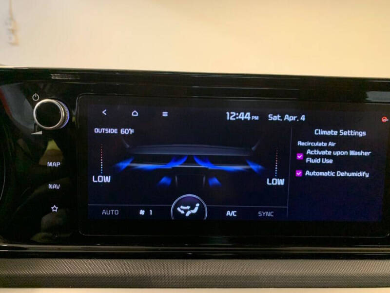 2023 Kia K5