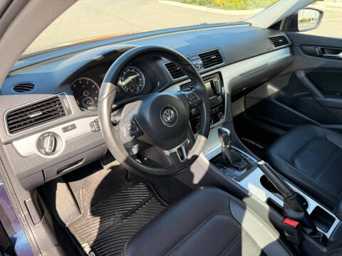 2013 Volkswagen Passat SE PZEV
