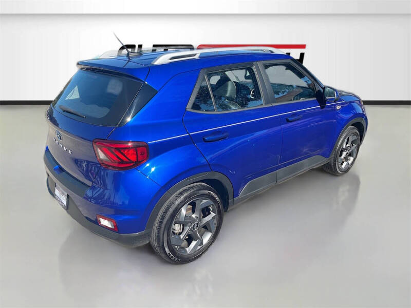 2024 Hyundai Venue Limited