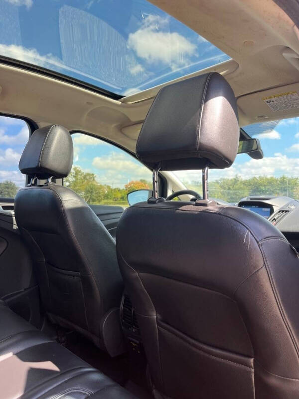 2017 Ford C-MAX Hybrid Titanium