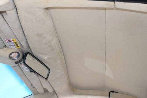 2005 Aston Martin DB9 Volante