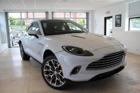 2021 Aston Martin DBX