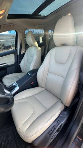 2016 Volvo XC60 T5 Drive-E Premier