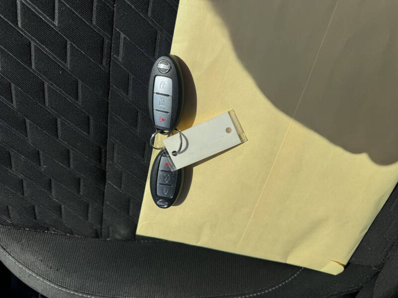 2021 Nissan Kicks S