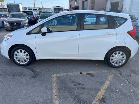 2016 Nissan Versa Note SV