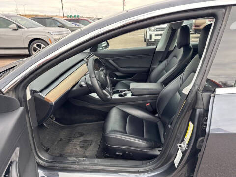 2019 Tesla Model 3 Long Range