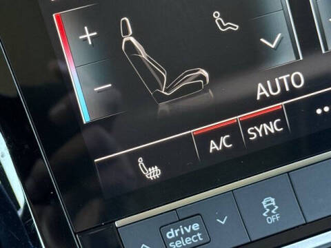 2024 Audi Q8 e-tron quattro Premium