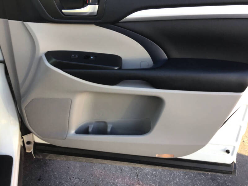 2017 Toyota Highlander XLE