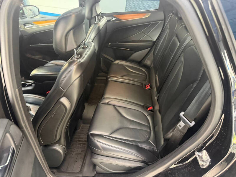 2019 Lincoln MKC Select