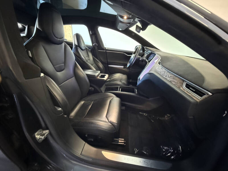 2017 Tesla Model S 75D