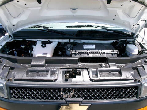 2023 Chevrolet Express 2500