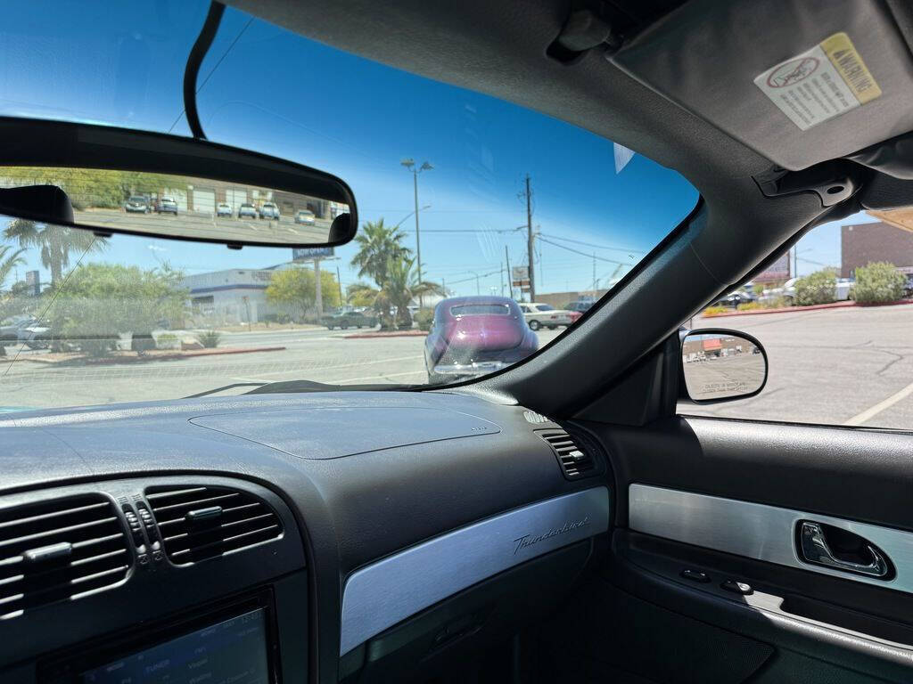 2002 Ford Thunderbird 15