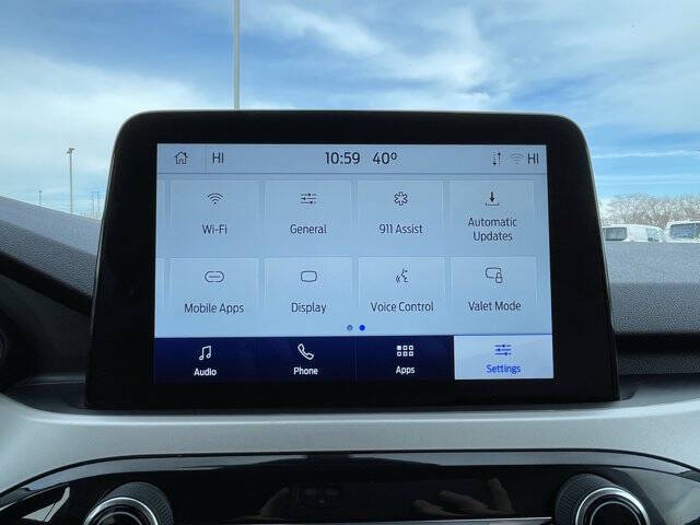 2022 Ford Escape SEL