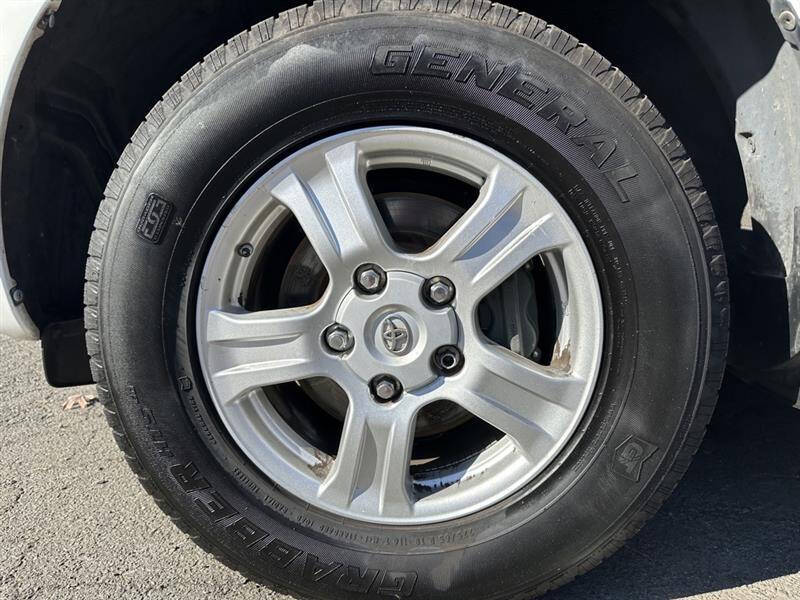 2010 Toyota Sequoia SR5