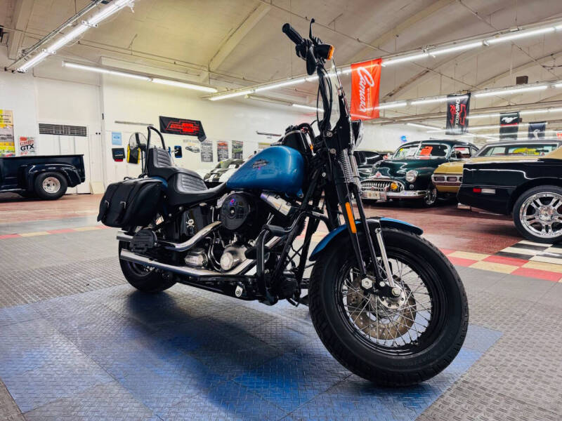 2011 Harley-Davidson FLSTSB