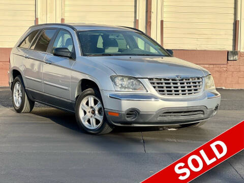 2005 Chrysler Pacifica for sale at EASYCAR GROUP in Orlando FL