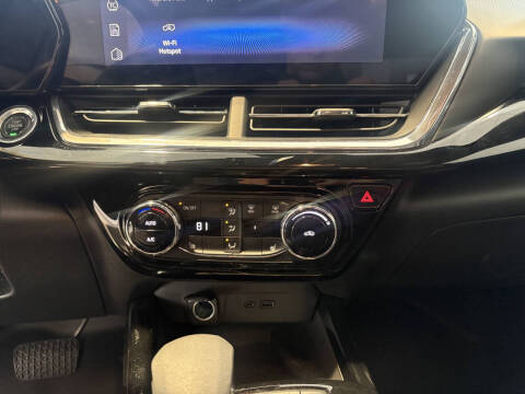 2025 Chevrolet Trax RS