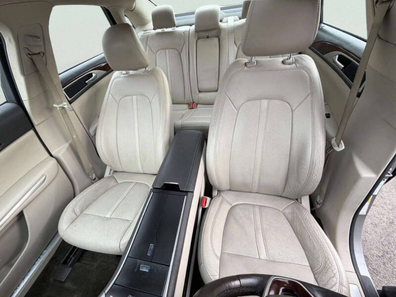 2016 Lincoln MKZ Hybrid