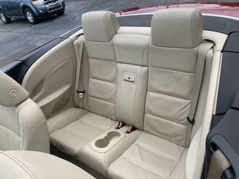 2011 Volkswagen Eos Lux SULEV