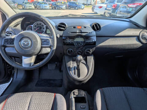 2011 Mazda MAZDA2 Touring