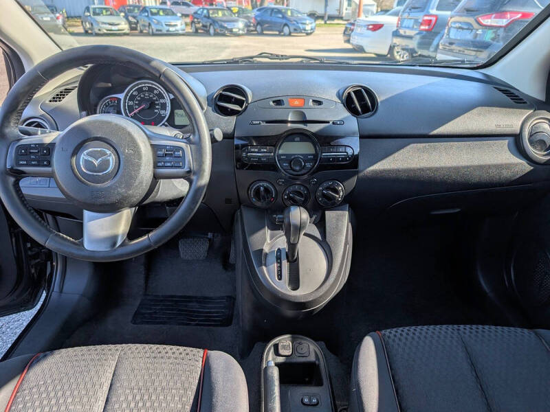 2011 Mazda MAZDA2 Touring
