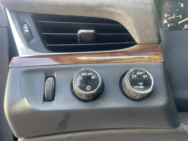 2015 Cadillac Escalade Luxury