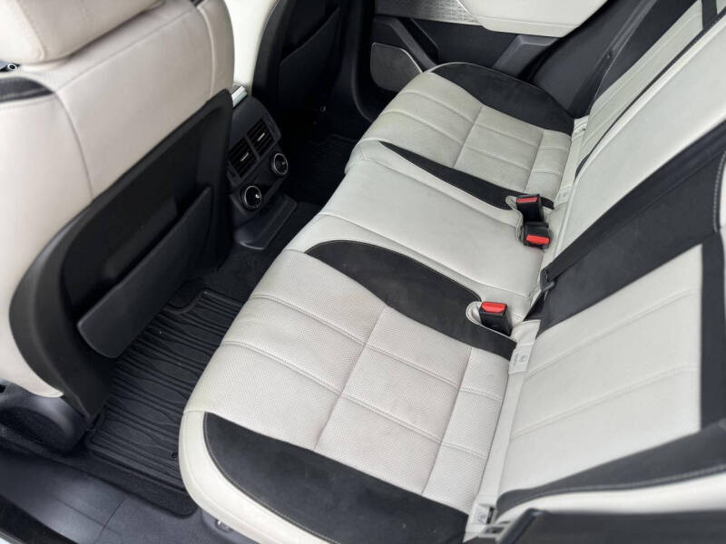 2019 Land Rover Range Rover Velar P380 R-Dynamic SE