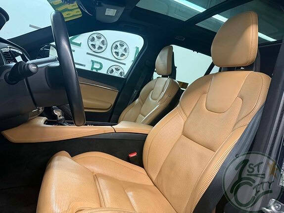 2017 Volvo XC90 T6 Inscription