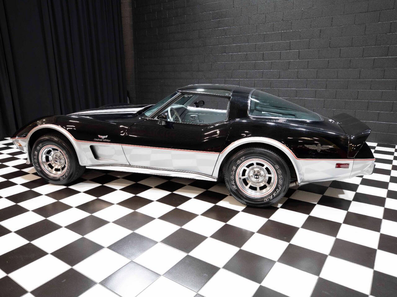 1978 Chevrolet Corvette 21