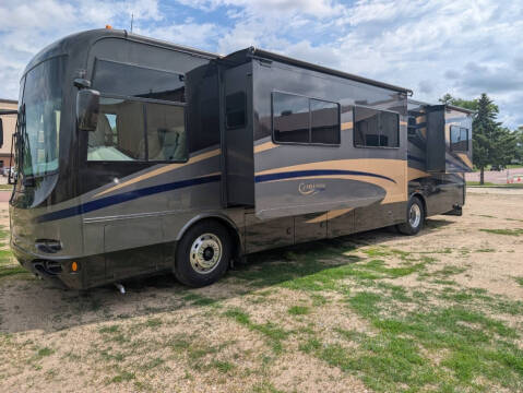2005 Freightliner MH Chassis