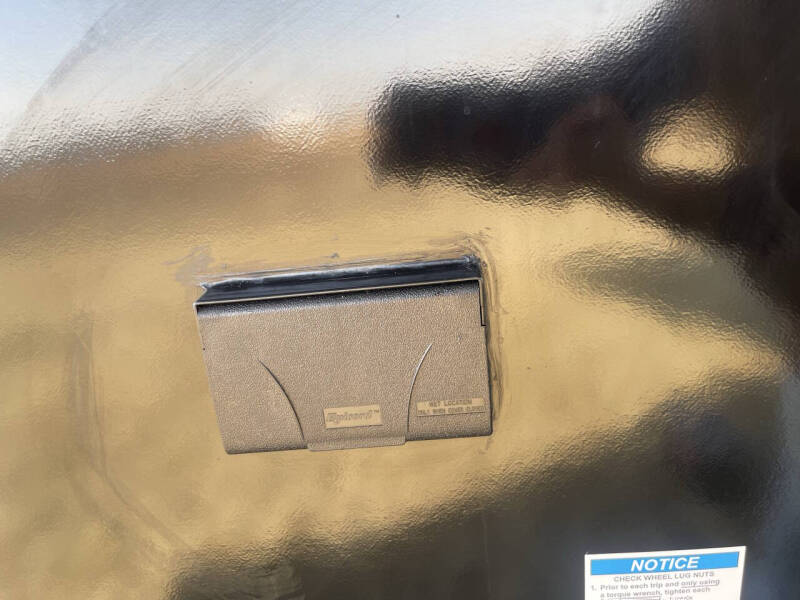 2025 Bontrager Outdoors 21 BH