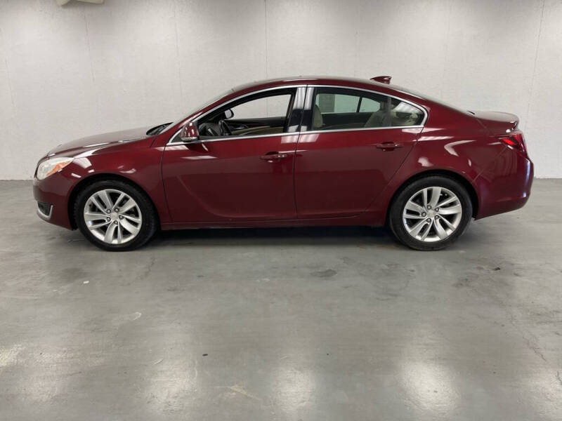 Used 2017 Buick Regal Premium 2 with VIN 2G4GR5GX2H9145297 for sale in Celina, OH