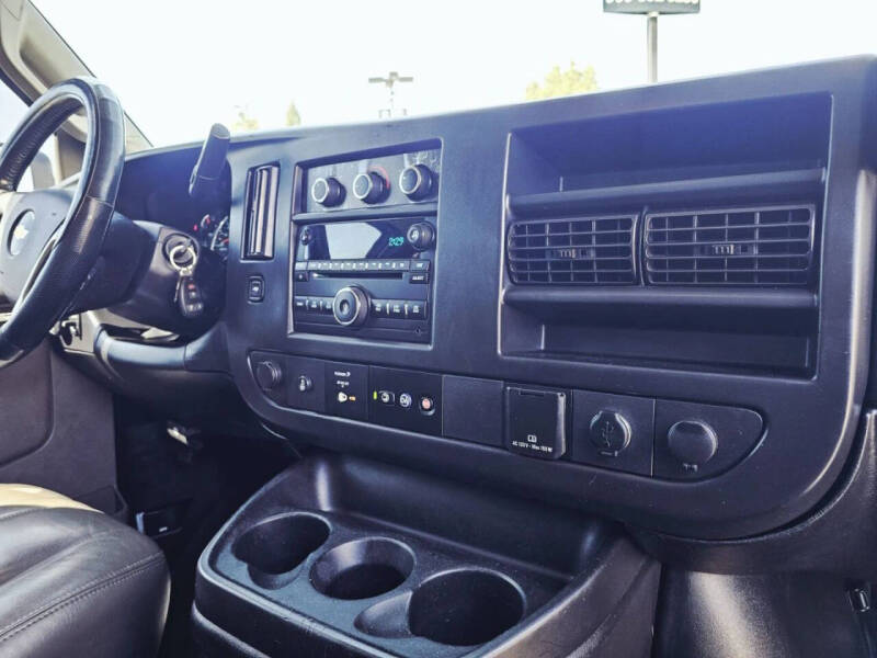 2017 Chevrolet Express 3500
