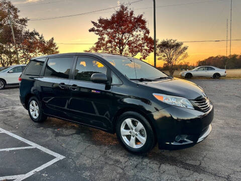 2014 Toyota Sienna L 7-Passenger