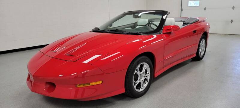 1995 Pontiac Firebird for sale at 920 Automotive in Watertown WI