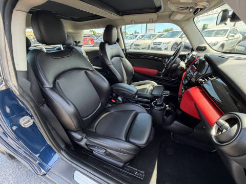 2015 MINI Hardtop 2 Door Cooper S