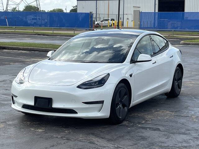 2022 Tesla Model 3 Long Range