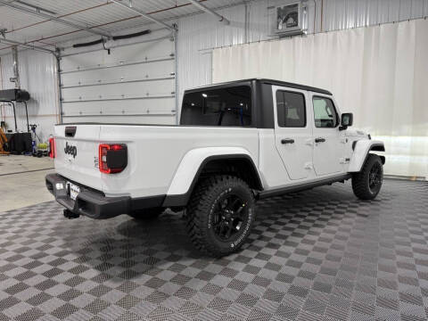 2026 Jeep Gladiator Willys