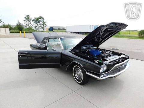 1966 Ford Thunderbird