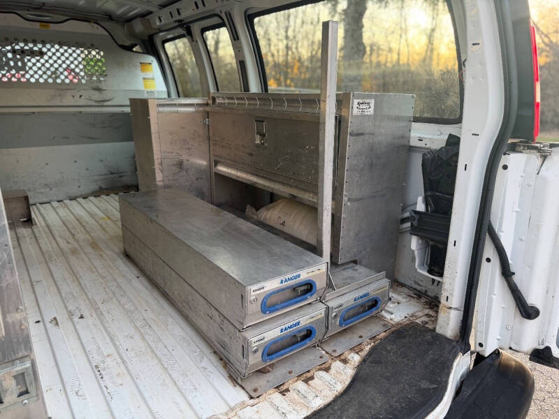 2016 Chevrolet Express 2500