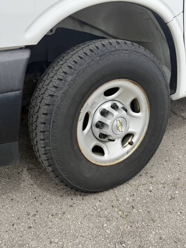 2020 Chevrolet Express 2500