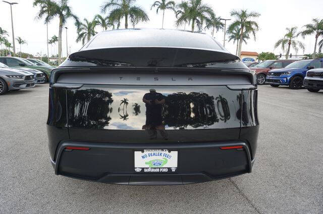 2026 Tesla Model Y Premium
