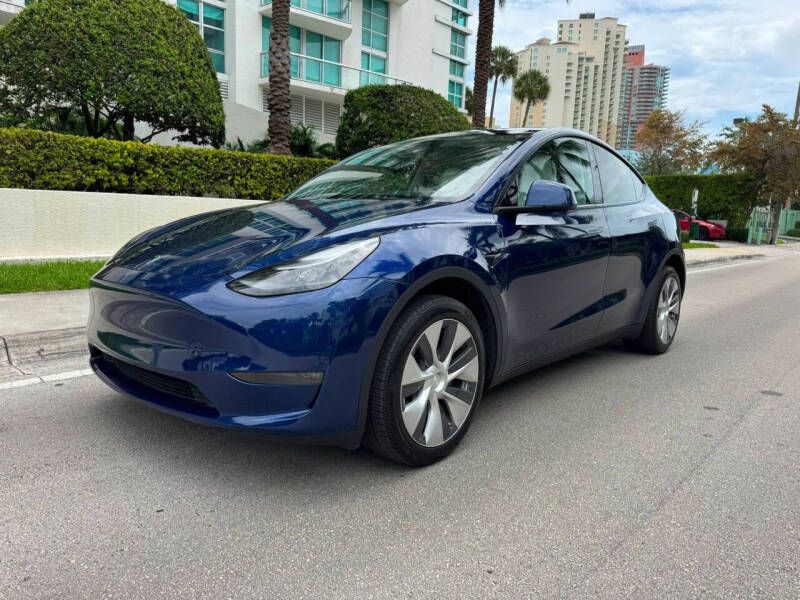 2024 Tesla Model Y Long Range